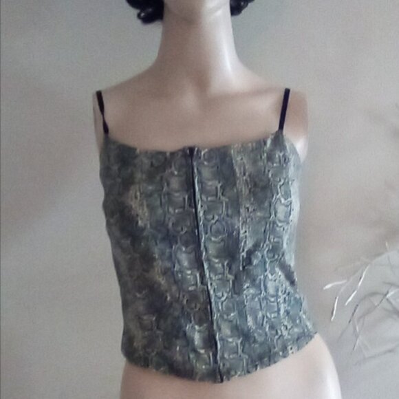 Assortment Of Women's Tops XS / S Free People Bebe INC - Picture 8 of 11